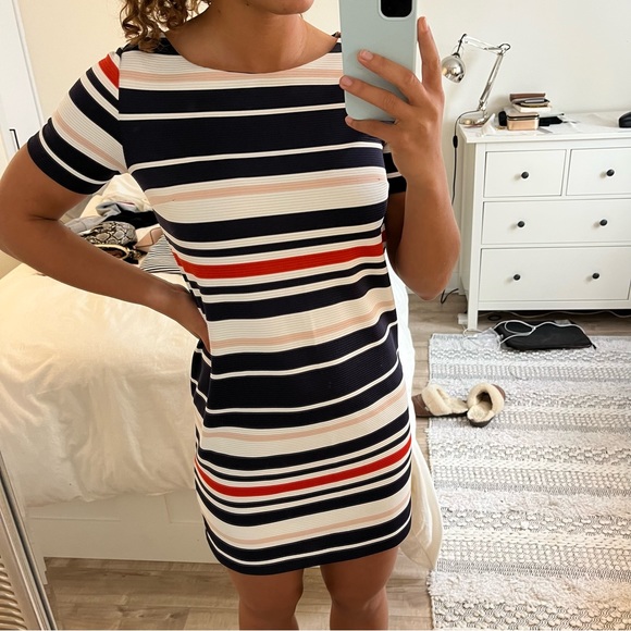 Reitmans lined dress - Picture 4 of 6